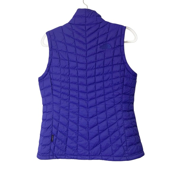 North Face Thermoball Quilted Puffer Vest Women's Size Medium Purple - Picture 2 of 11